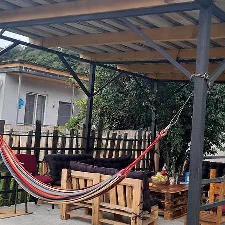 Lela Guest House Μέστια Εξωτερικό φωτογραφία