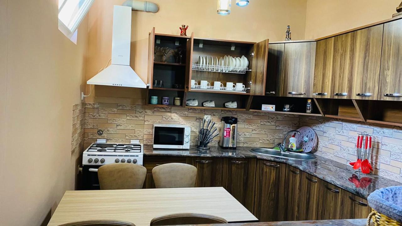 Lela Guest House Μέστια Εξωτερικό φωτογραφία